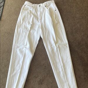 Liz Claiborne Women's Classic White Straight Leg Pants